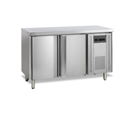 Mesa Refrigerada Positiva 2 Puertas Llenas - 230L TEFCOLD: Rendimiento y practicidad para profesionales de cocina