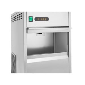 Máquina de Hielo Triturado 30 Kg - Dynasteel: Rendimiento potente y diseño en acero inoxidable