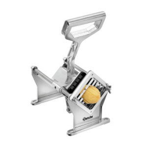 Descubre la Cortadora de patatas fritas 3010 Bartscher para hacer patatas fritas caseras perfectas!