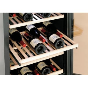 Vinoteca profesional de doble zona Bartscher para 126 botellas