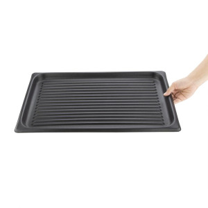 Grooved Non-Stick GN 1/1 Tray - Vogue