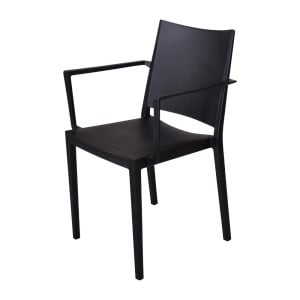 Sillas PP Apilables Florence Negras - Lote de 4, Calidad y Elegancia por Nisbets.