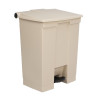 Contenedor con Pedal Beige 68 L Rubbermaid Step-On: Calidad y Práctica