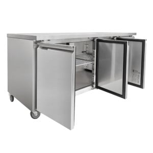 Mesa Refrigerada 3 Puertas GN1/1 - Profundidad 700 - Dynasteel