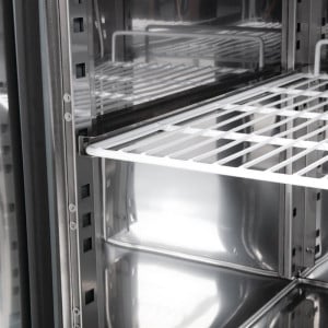 Mesa Refrigerada Positiva 3 Puertas Serie U 417L - Polar