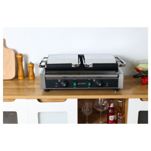 Grill de Contacto Doble Placas Estriadas