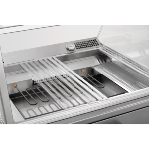 Heated Display Case - 95 L