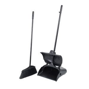 Escoba con Recogedor Negro Dynasteel - Para una higiene impecable en su restaurante