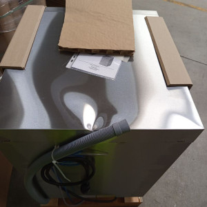 Lavavajillas Profesional con Dosificador de Líquido de Enjuague y Detergente - 50 x 50 cm