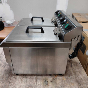 Professional Deep Fryer 2 x 13 L with Drain - Dynasteel: Performance and durability for your kitchen