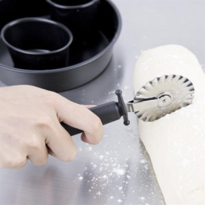 Stainless Steel Dough Cutter Ø 60 mm - Vogue - Fourniresto