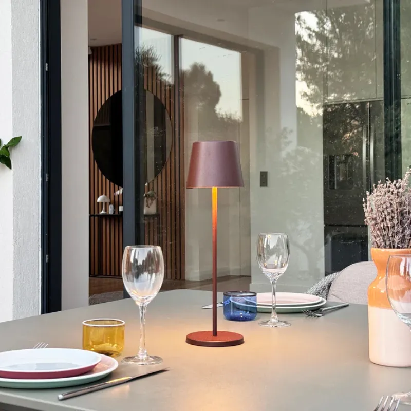 Lámpara de Mesa Táctil LED - Kelly Vintage